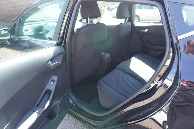 Ford FIESTA 1.0 EcoBoost Hybrid Titanium CLIMA CARPLAY NAVI PDC CRUISE