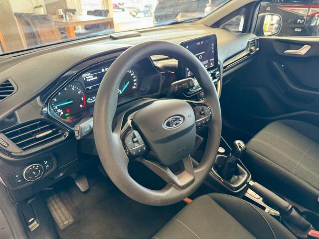 Ford FIESTA 1.1 style Cruise Control/NAVI/LMV/Airco