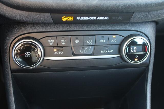 Ford FIESTA 1.0 95pk EcoBoost Titanium 5-drs ECC/Cruise/Navi/PDC/CarPlay