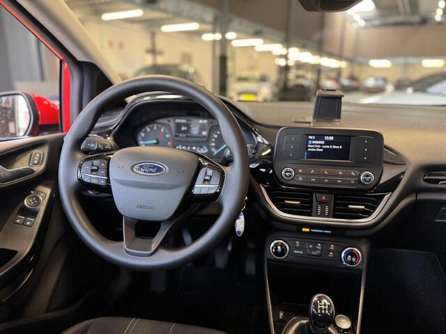 Ford FIESTA 1.1 Trend 85pk Airco Cruise Bluetooth All Season banden 5drs Dealeronderhouden