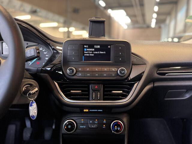 Ford FIESTA 1.1 Trend 85pk Airco Cruise Bluetooth All Season banden 5drs Dealeronderhouden