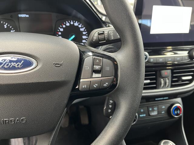 Ford FIESTA EcoBoost 95pk Connected | Trekhaak | Navi | Apple/Android CarPlay | Cruise |