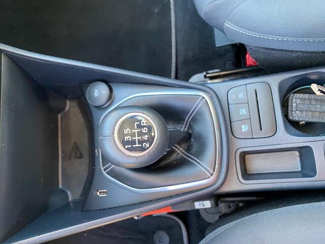 Ford FIESTA TITANIUM