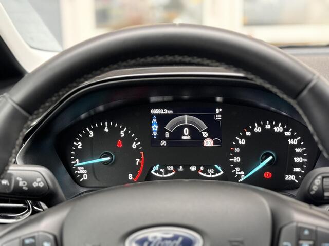 Ford FIESTA 125pk EcoBoost Hybrid Titanium Navi Adap Cruise Climat Parkeersensoren Privacy Glass 5drs