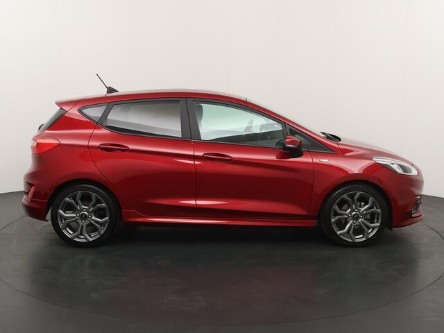 Ford FIESTA EcoBoost 95 pk ST-Line | Winter pack | LED | Adapt. cruise | Camera | Navi |