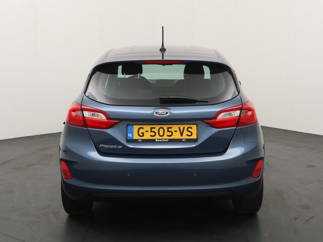 Ford FIESTA 1.1 85PK Trend | Voorruitverw. | Navi | Cruise | Parkeersens. | Apple Carplay | 4 seiz. banden