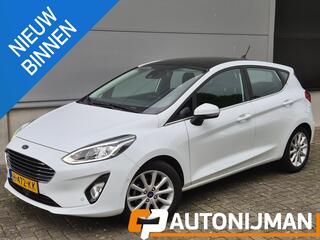 ford-fiesta-1.0-ecob.-titanium-pano