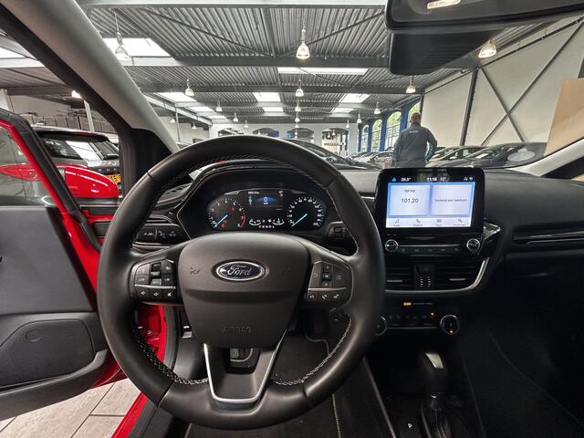 Ford FIESTA EcoBoost 125PK Titanium AUTOMAAT I Adapt. Cruise I Dode hoek ind. I Camera I Auto Park