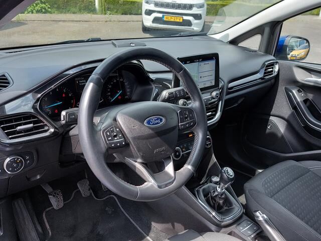 Ford FIESTA 1.0 EcoBoost 101pk Titanium First Edition | Navi | Apple Carplay+Android Auto | Clima | Adap. Cruise | B&O Sound | Pdc V+A+Assist+Camera | Rijstrook+Licht+Regensensor | Mistlampen | 16''lm