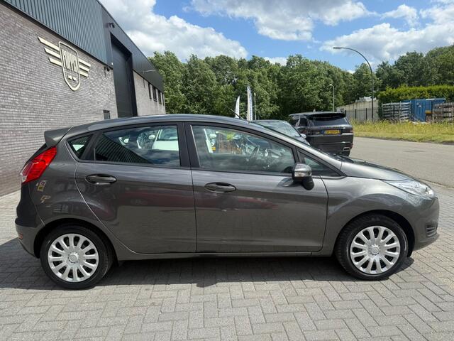 Ford FIESTA 1.0 Style | 1E EIGENAAR | 12MND GARANTIE | NAVI | AIRCO | ELEC RAMEN |