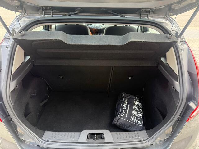 Ford FIESTA 1.0 Style | 1E EIGENAAR | 12MND GARANTIE | NAVI | AIRCO | ELEC RAMEN |