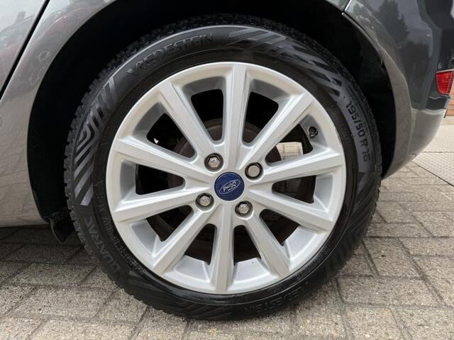 Ford FIESTA 1.0 EcoB. Titanium