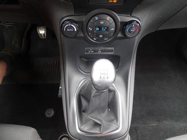 Ford FIESTA 125 Pk ST-LINE-Navi-Usb/Blth-Cruise-Pdc-Lmv-Media