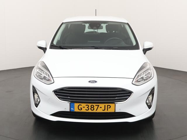 Ford FIESTA EcoBoost 100pk Titanium | Verwarmde voorruit | Camera | Navi | Cruise | Clima | Apple Carplay