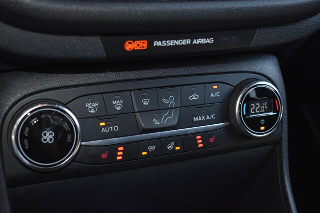 Ford FIESTA 1.5 EcoBoost ST-3 200 PK | Winter Pak. | Carplay | Recaro | LED | Camera