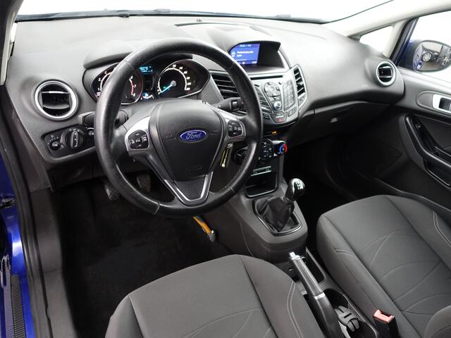 Ford FIESTA 1.0 Style Ultimate- NAP 96dkm, Led, Navigatie, Clima, Park Assist, Privacy Glass