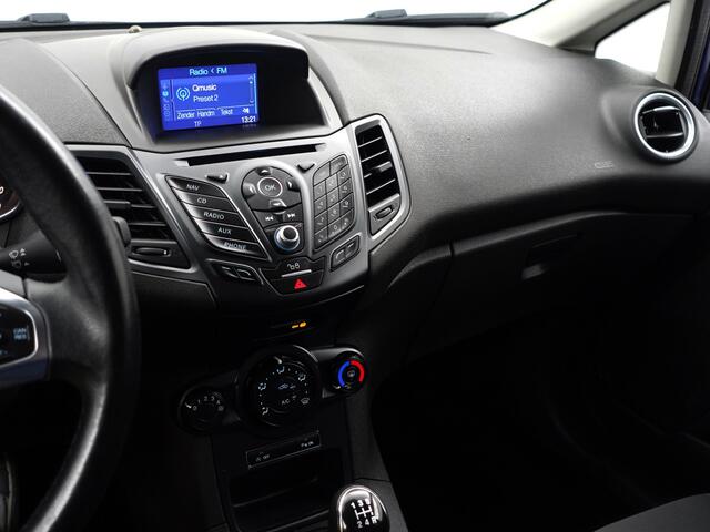 Ford FIESTA 1.0 Style Ultimate- NAP 96dkm, Led, Navigatie, Clima, Park Assist, Privacy Glass