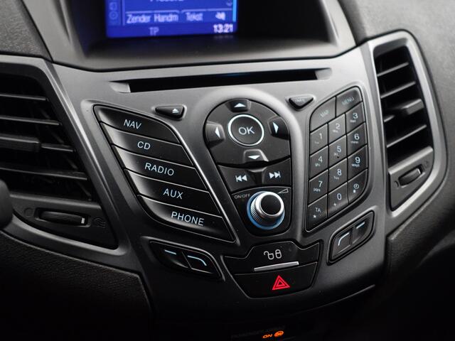 Ford FIESTA 1.0 Style Ultimate- NAP 96dkm, Led, Navigatie, Clima, Park Assist, Privacy Glass