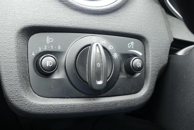 Ford FIESTA 1.0 EcoBoost Titanium CRUISE, CLIMA, TREKHAAK (900KG), NAVI, PDC, BLUETOOTH AUDIO, 82.274KM