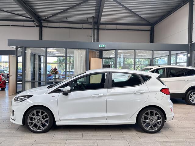 Ford FIESTA ST-Line EcoBoost Hybrid 125pk | All Season banden | Cruise | Apple carplay | Android auto | Parkeersens. achter |