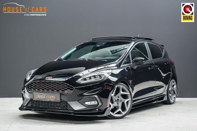 Ford FIESTA ST-3 1.5 200pk |Milltek dual outlet|Maxton splitterset|Eibach verlagingsveren|panoramadak|B&O|18"|LED|winterpack|cruise control|keyless|