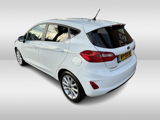 Ford FIESTA 1.0 EcoBoost Titanium | B&O muziek systeem | lichtmetalen wielen | parkeer sensoren V+A |