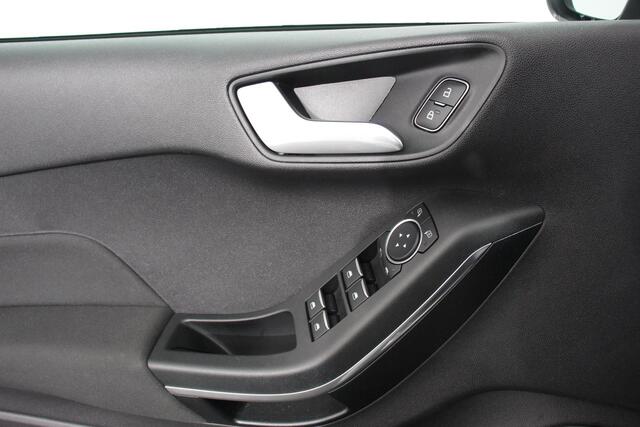 Ford FIESTA 1.0 EcoBoost 125pk Active X | Navigatie | Apple Carplay/Android Auto | Climate Control | Cruise Control | Parkeer sensoren | Stoelverwarming