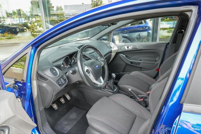 Ford FIESTA ST-Line 1.0 100pk |cruise control|parkeersensoren achter|bluetooth|voor + achterruitverwarming|17" lichtmetalen velgen|