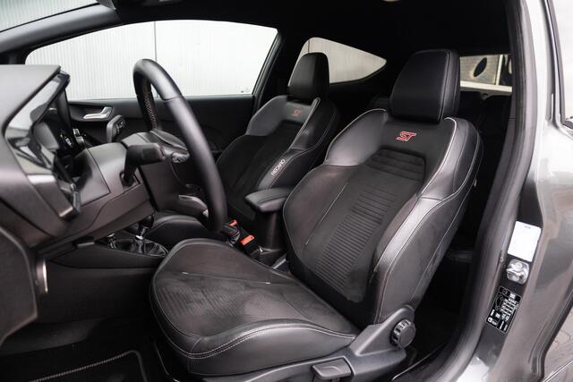 Ford FIESTA 1.5 EcoBoost ST-3 200 pk / Miltek-Uitlaat/ Recaro-Stoelen/ Stoel.Verw/ Keyless/ B&O-Sound/ Xenon/ Camera/ 18'' LMV