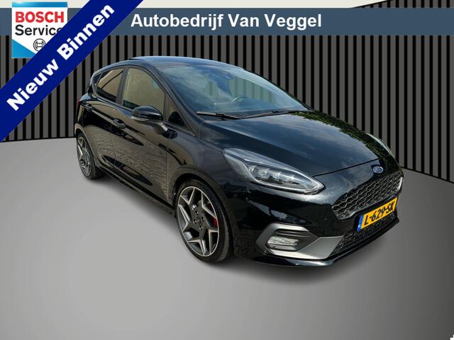 Ford FIESTA 1.5 EcoBoost ST-3 panorama, navi, cruise, stoelverw