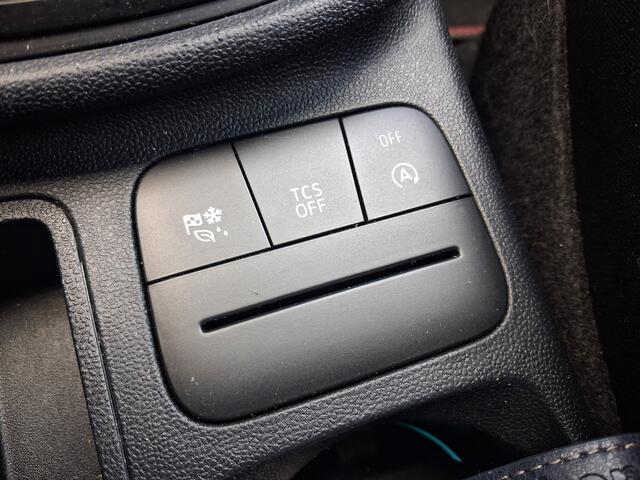 Ford FIESTA 1.0 EcoBoost ST-Line X | Nieuw Binnen! | Stoelverwarming | Navi | Sensoren