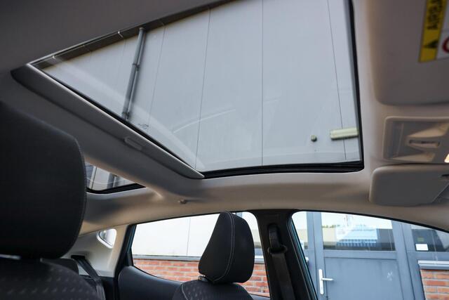 Ford FIESTA 100 PK EcoBoost Titanium ? Pano ? Camera ? B&O