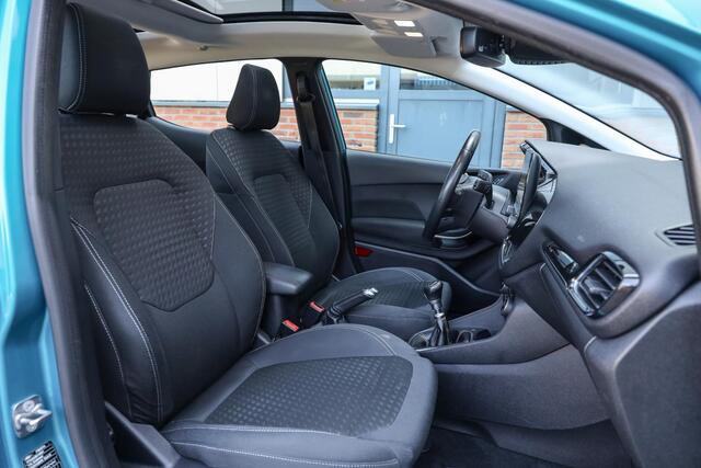 Ford FIESTA 100 PK EcoBoost Titanium ? Pano ? Camera ? B&O