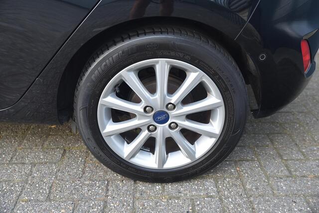 Ford FIESTA 1.0 EcoBoost Titanium