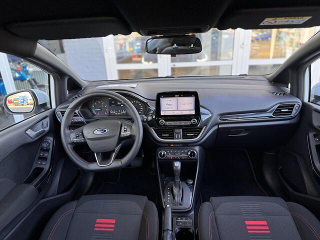Ford FIESTA 125pk EcoB Hybrid Automaat ST-Line Camera Winter Parking pack Garantie 19-7-2027 / max. 100.000km