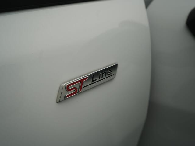 Ford FIESTA 1.0 EcoBoost Hybrid ST-Line X - RIJKLAARPRIJS - All Seasonbanden - Cruise Control - Achteruitrijcamera