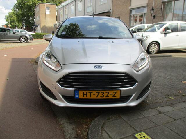 Ford FIESTA 1.0 Style / AIRCO / NAVI / i.z.g.st / 147dkm