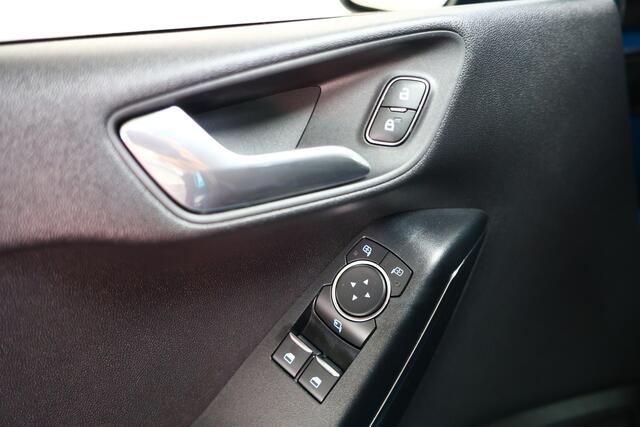 Ford FIESTA 1.0 EcoBoost Titanium Lane ass, NAVi Autom Camera PDC Lane/Park Ass.
