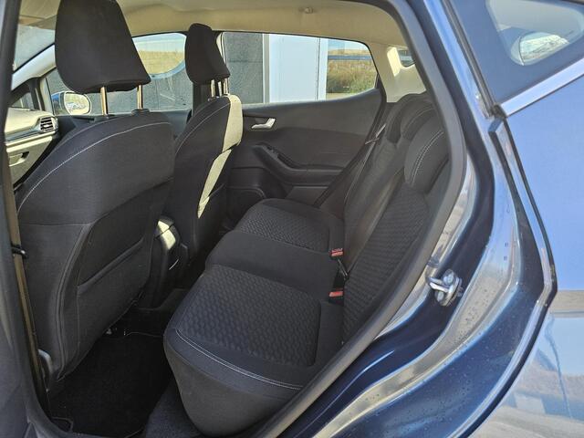 Ford FIESTA 1.0 EcoBoost Hybrid Titanium