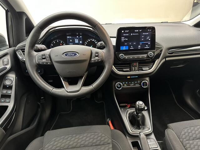Ford FIESTA 1.0 EcoBoost Hybrid Titanium | Cam achter | Clima | 7300 km! | NL Auto |Dealer onderhouden