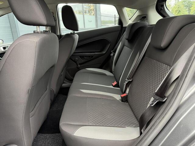 Ford FIESTA 1.0 EcoBoost Silver Edition 1e Eigenaar,Airco,Stoelverwarming,Pdc,102pk,Zeer Zuinig,5 Deurs,Apk tot 06-2026