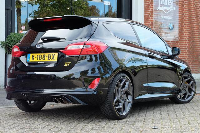 Ford FIESTA 1.5 ST / B&O / Camera / Forge / 18"
