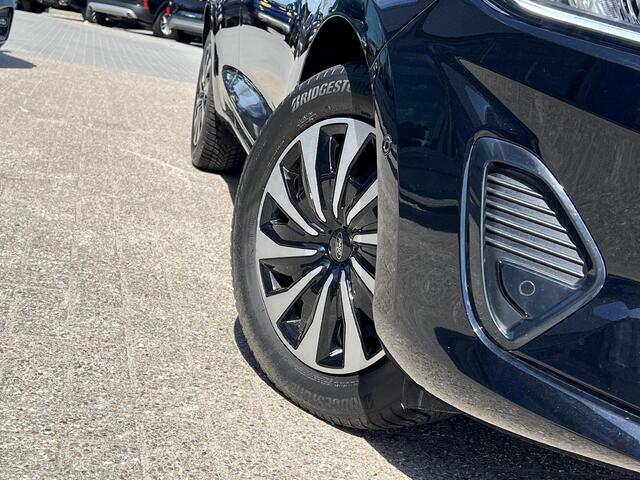 Ford FIESTA 1.0 EcoBoost Hybrid Titanium | Winter Pack | Navigatie | Camera