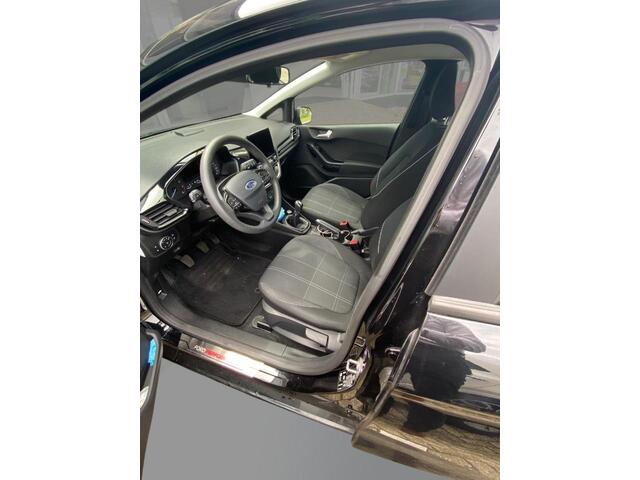 Ford FIESTA 1.1 Trend | Navigatie | Aicro | Lichtmetalen velgen