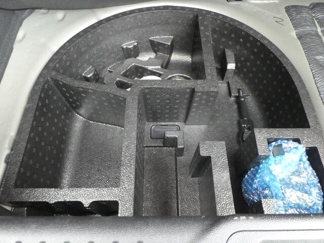 Ford FIESTA 1.0 EcoBoost Connected Android Auto/ Carplay, Clima, 17" St Velgen, Pdc achter