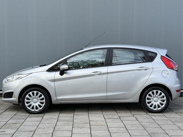Ford FIESTA BWJ 2016 | 1.0 81PK Style | NWE APK | AIRCO | NAVIGATIE | CRUISE | RADIO/CD |