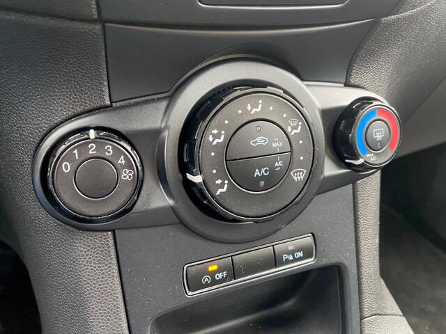 Ford FIESTA BWJ 2017 | 1.0 81PK Style Ultimate | AIRCO | PDC 2X | CRUISE | NAVI | LICHTMETAAL |