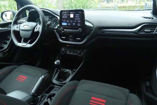 Ford FIESTA 1.0 ECOBOOST HYBRID ST-LINE | LED | CARPLAY | CRUISE | CLIMATE | PRIVACY