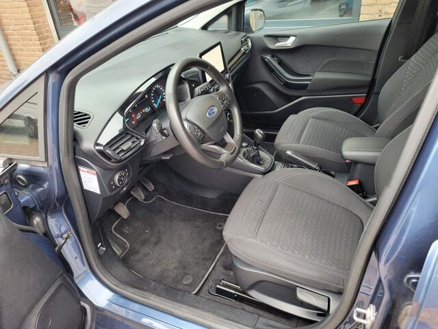 Ford FIESTA 1.0 Turbo Ecoboost 100pk Titanium carplay, navi, ecc, lmw, cruise, xenon,