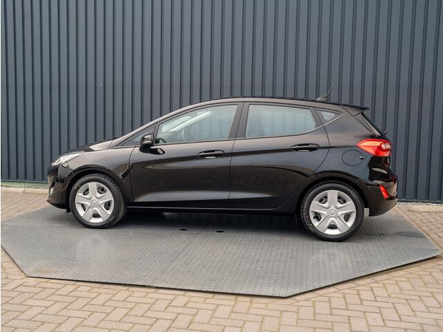 Ford FIESTA 1.0 EcoBoost Connected | Navi | Parkeersensoren | All Season banden | Prijs Rijklaar!!